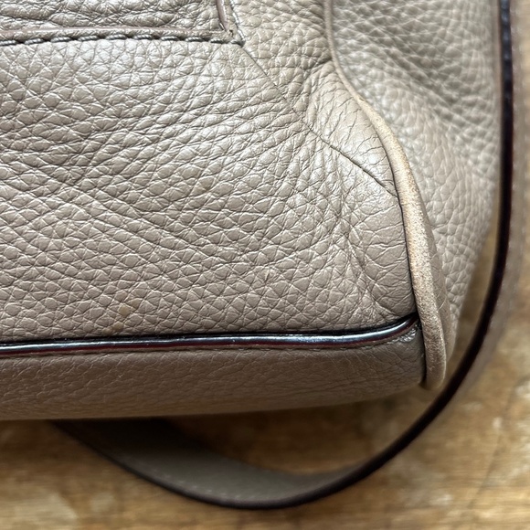 EUC Kate Spade Taupe, Tan, Brown Pebbled Leather Hobo Crossbody - Picture 7 of 11